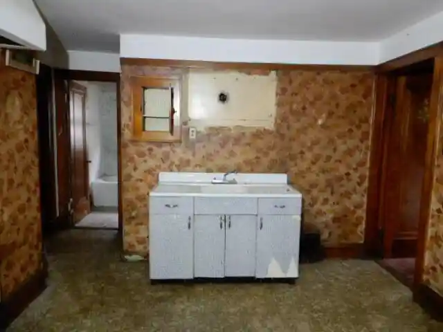 Photo 2 of Single family home for sale at 2418 W Hope Ave, Milwaukee, WI 53209 | MLS# 1983007 | Listing updated on 2026-10-21