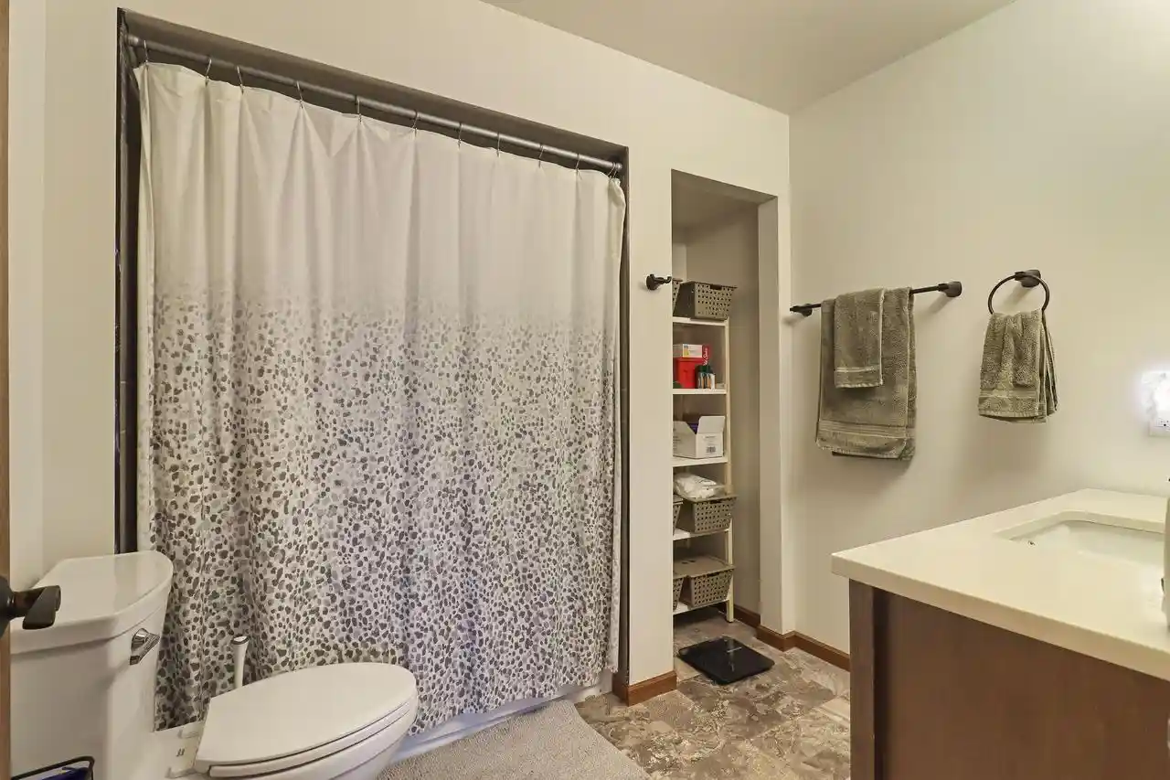 Photo 4 of Single family home for sale at 2117 Newberry Ln, Caledonia, WI 53402 | MLS# 1983027 | Listing updated on 2026-10-06