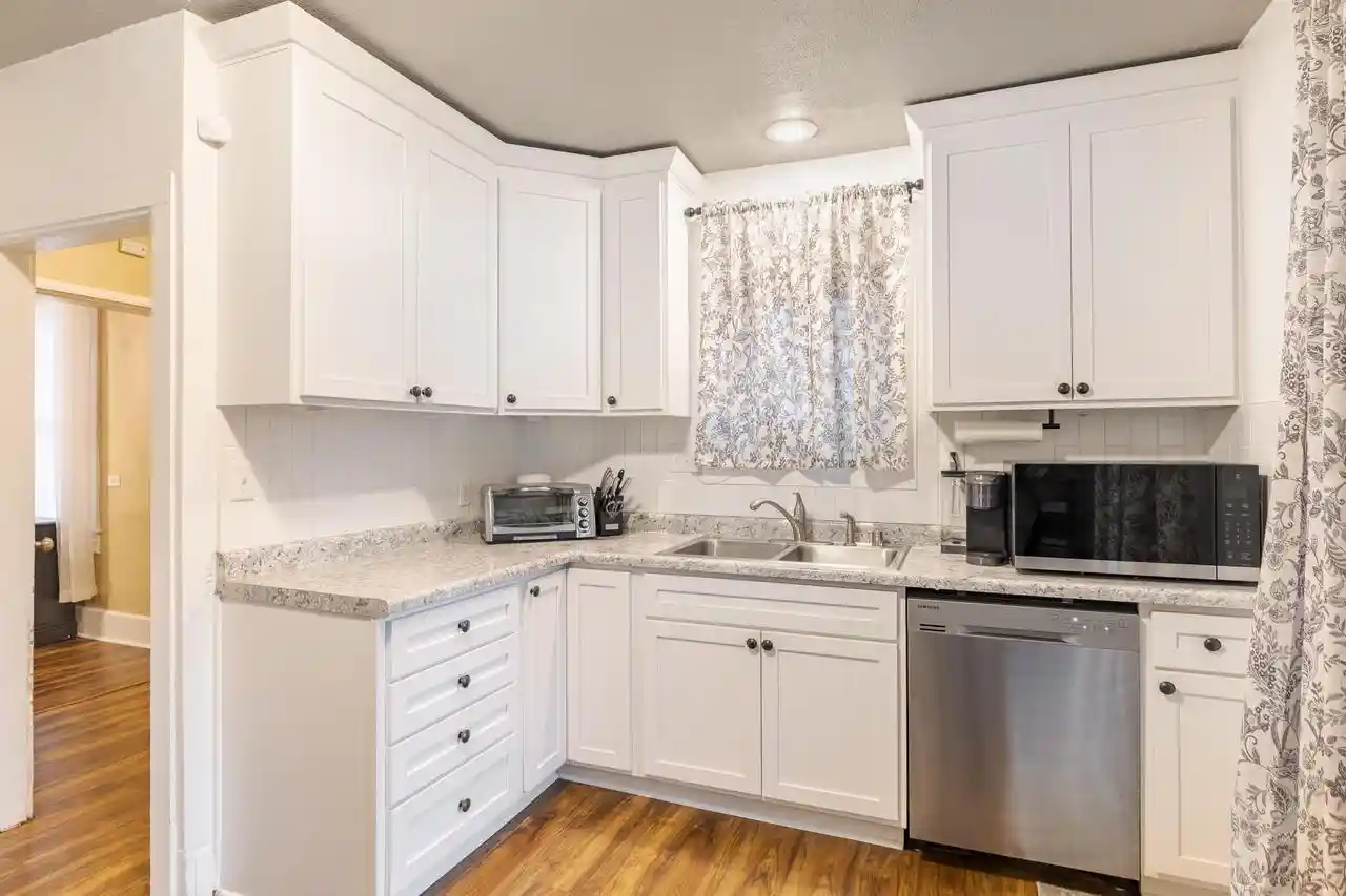 Photo 2 of Sale Pending at 1317 Farnam St, La Crosse, WI 54601 | MLS# 1983028 | Listing updated on 2026-10-03
