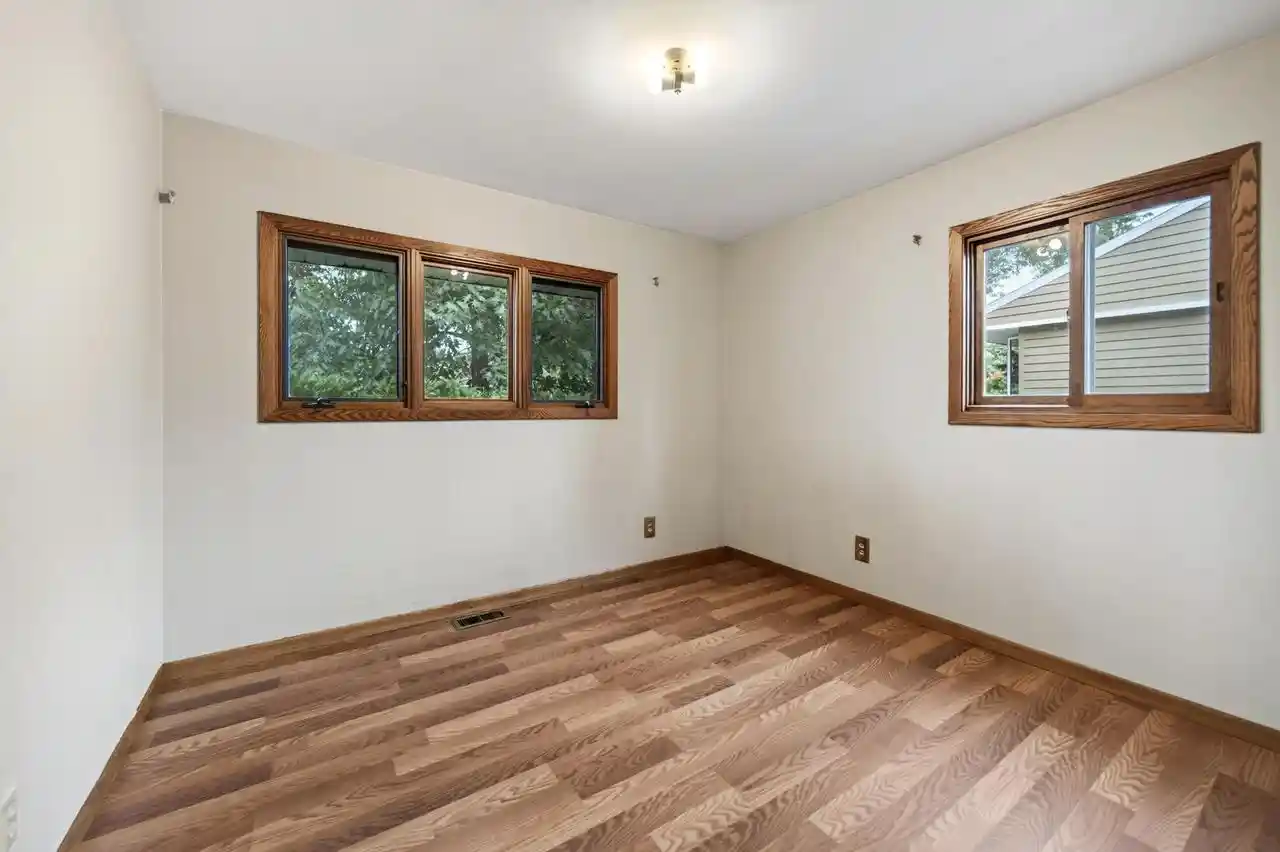 Photo 3 of Single family home for sale at 2846 29th Court S, La Crosse, WI 54601 | MLS# 1983029 | Listing updated on 2026-10-05