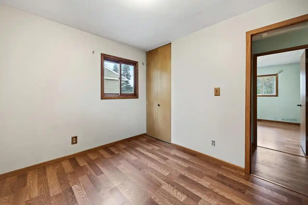 Photo 4 of Single family home for sale at 2846 29th Court S, La Crosse, WI 54601 | MLS# 1983029 | Listing updated on 2026-10-05