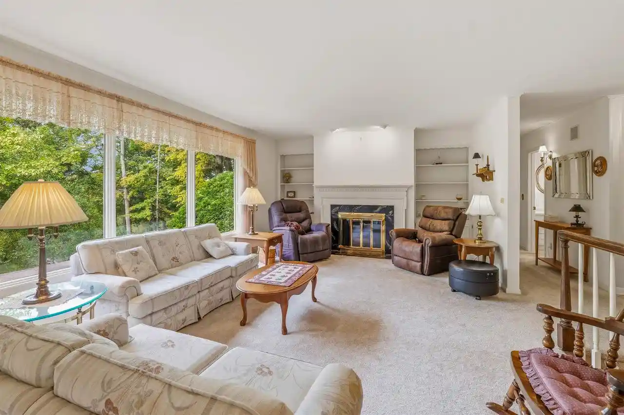 Photo 1 of Single family home for sale at 611 River Dr, Mayville, WI 53050 | MLS# 2033883 | Listing updated on 2026-10-02