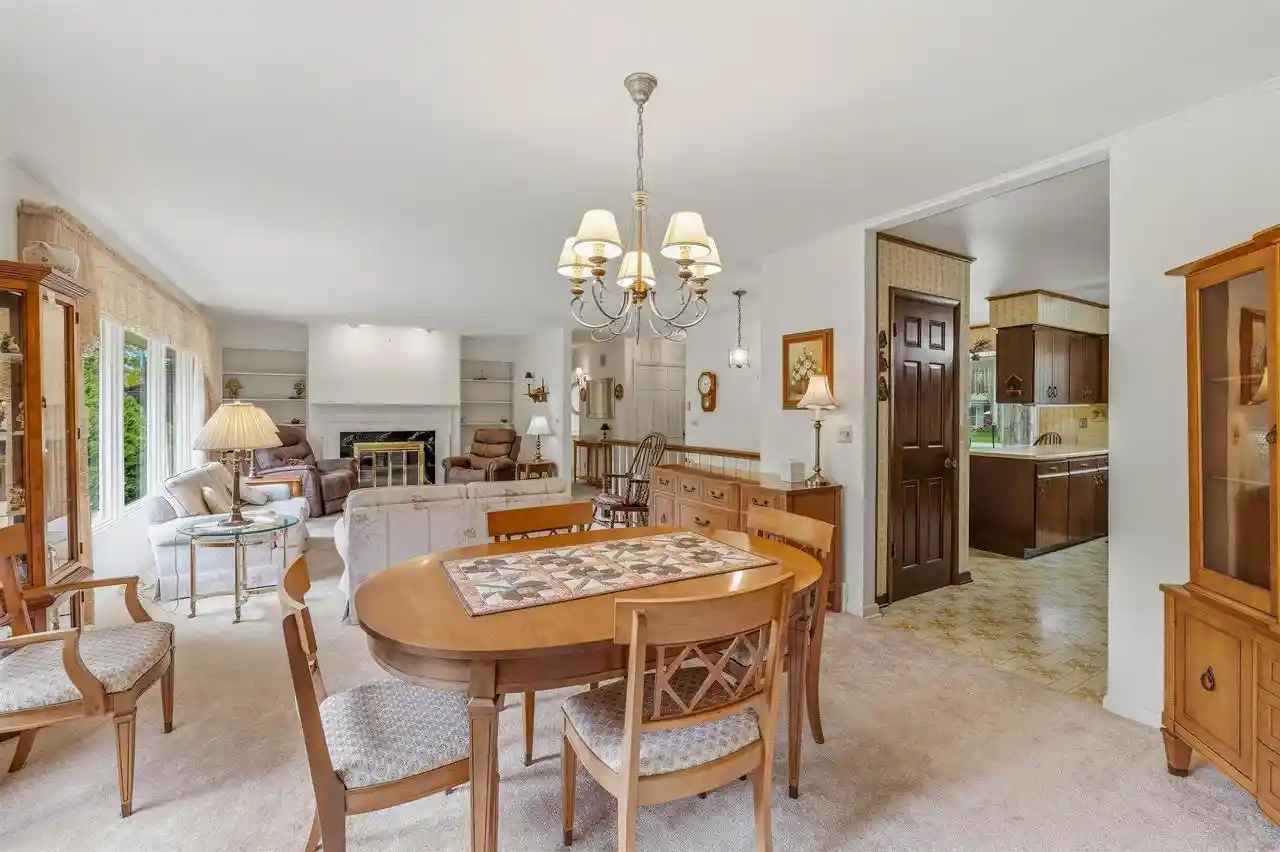 Photo 2 of Single family home for sale at 611 River Dr, Mayville, WI 53050 | MLS# 2033883 | Listing updated on 2026-10-02