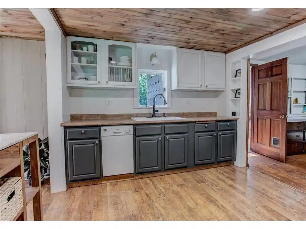 Photo 3 of Single family home for sale at N4248 420th Street, Menomonie, WI 54751 | MLS# 7154055 | Listing updated on 2026-10-07