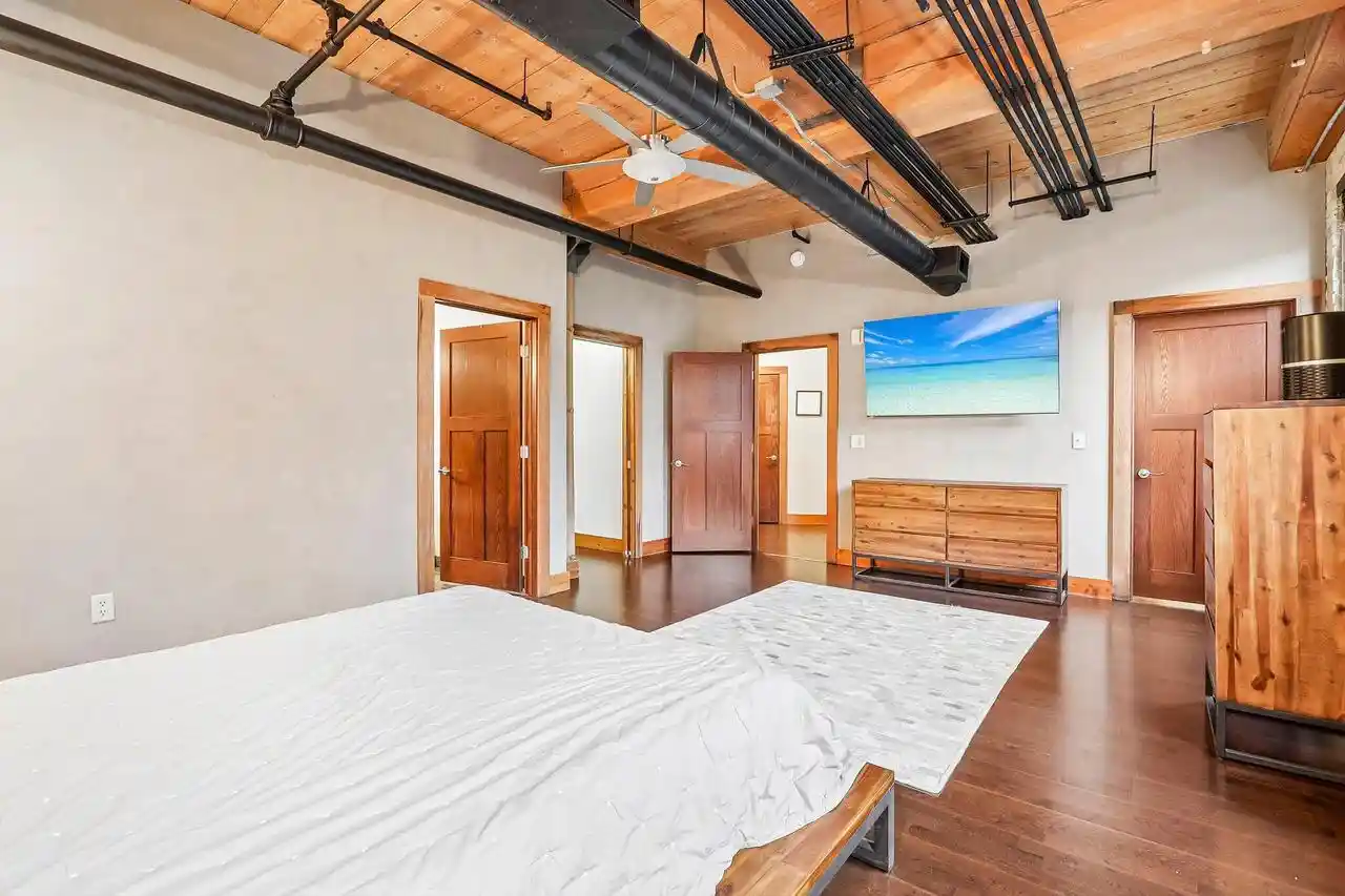 Photo 2 of Condo for sale at 1818 N Water St #306, Milwaukee, WI 53202 | MLS# 1983039 | Listing updated on 2026-10-08