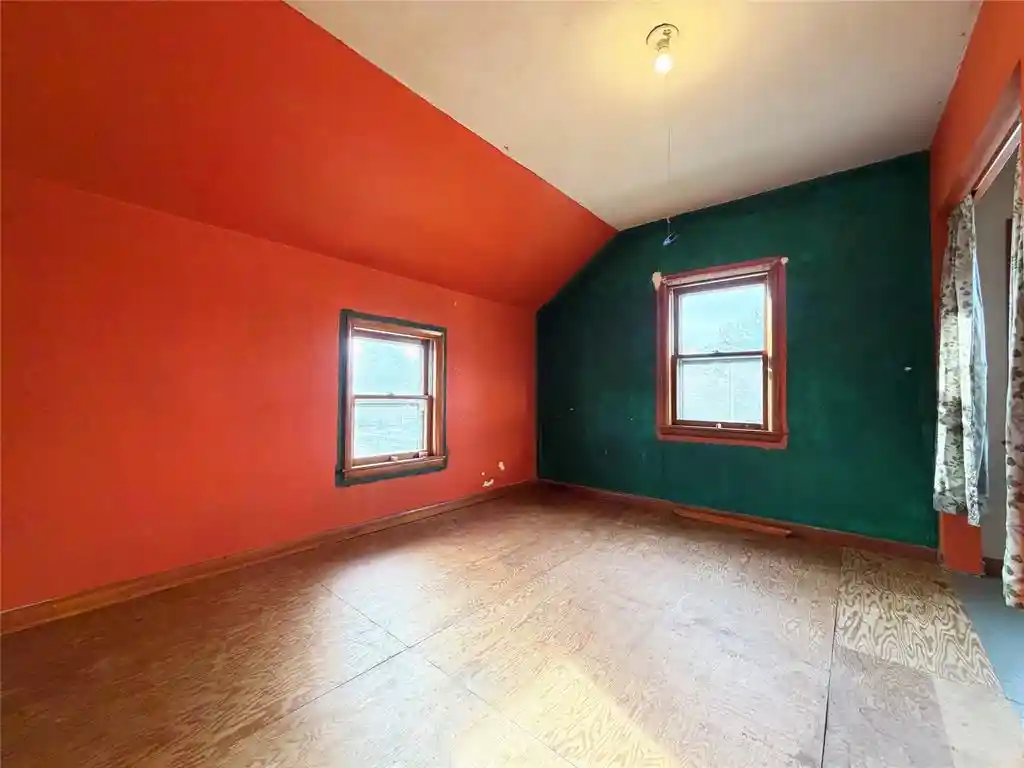Photo 3 of Single family home for sale at 1037 E La Salle Ave, Barron, WI 54812 | MLS# 1605477 | Listing updated on 2026-10-02