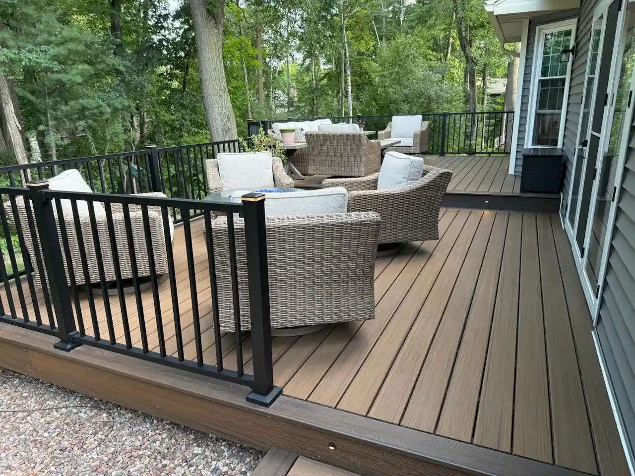 Photo 2 of Single family home for sale at 2075 Sandalwood Ct, Green Bay, WI 54304 | MLS# 50333618 | Listing updated on 2026-10-06