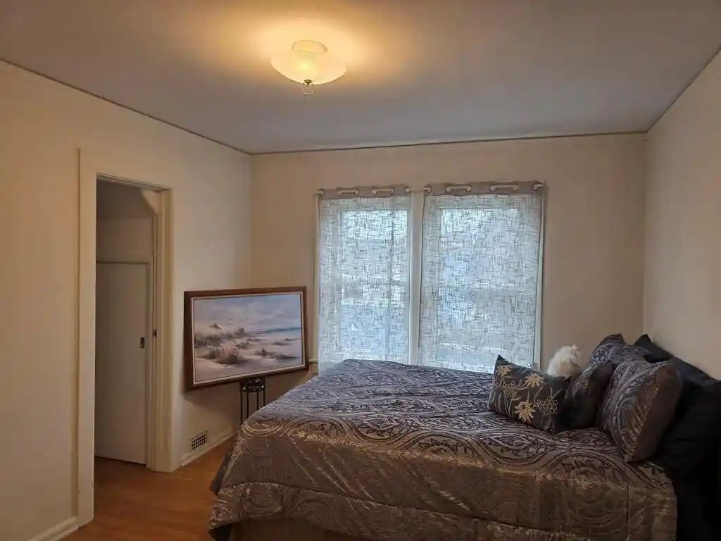 Photo 3 of Single family home for sale at 910 Dillingham Ave, Sheboygan, WI 53081 | MLS# 1983055 | Listing updated on 2026-10-05