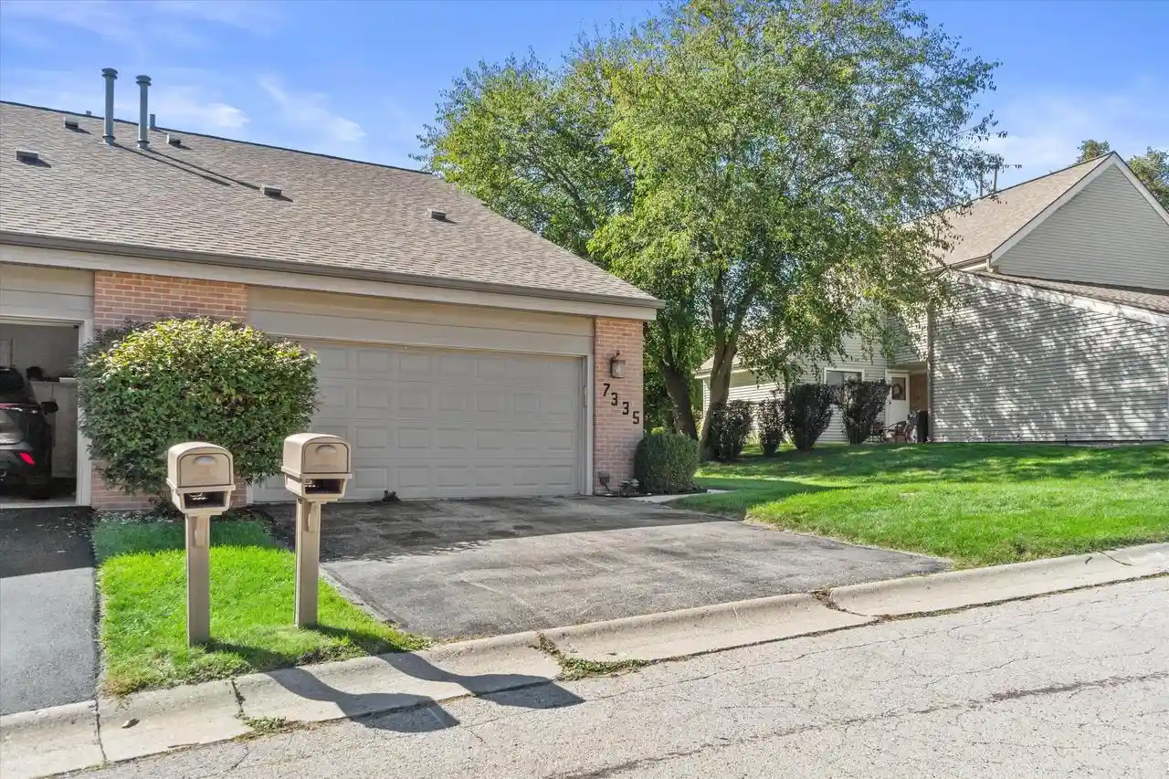 Photo 1 of Condo for sale at 7335 S Delaine Dr, Oak Creek, WI 53154 | MLS# 1983050 | Listing updated on 2026-10-02