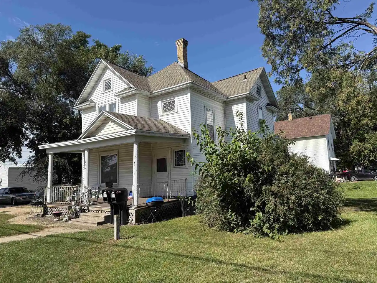 Photo 1 of Multi family home for sale at 119 E Richmond St, Shawano, WI 54166 | MLS# 50333661 | Listing updated on 2026-10-05