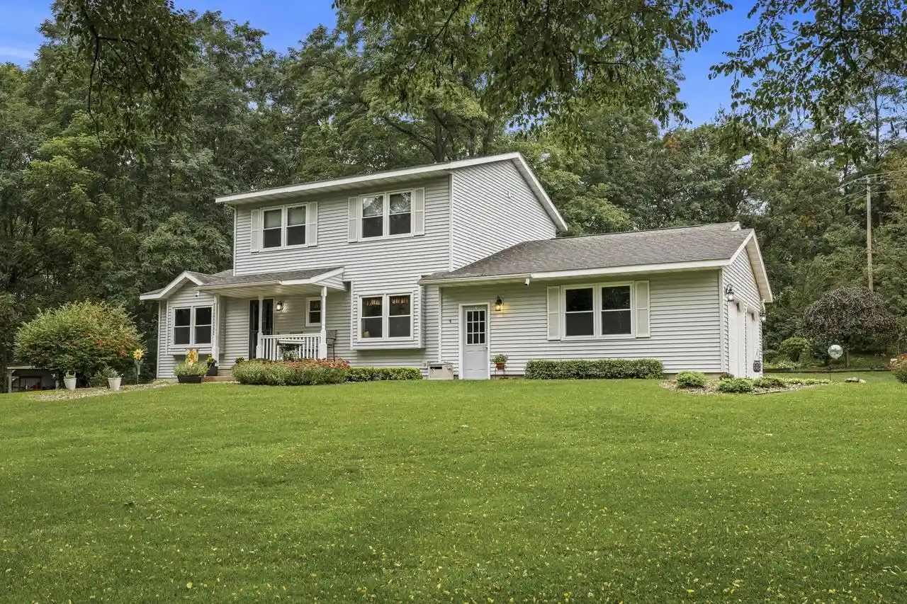 Photo 1 of Single family home for sale at 23613 Emerald Ave, Tomah, WI 54660 | MLS# 1983061 | Listing updated on 2026-10-07