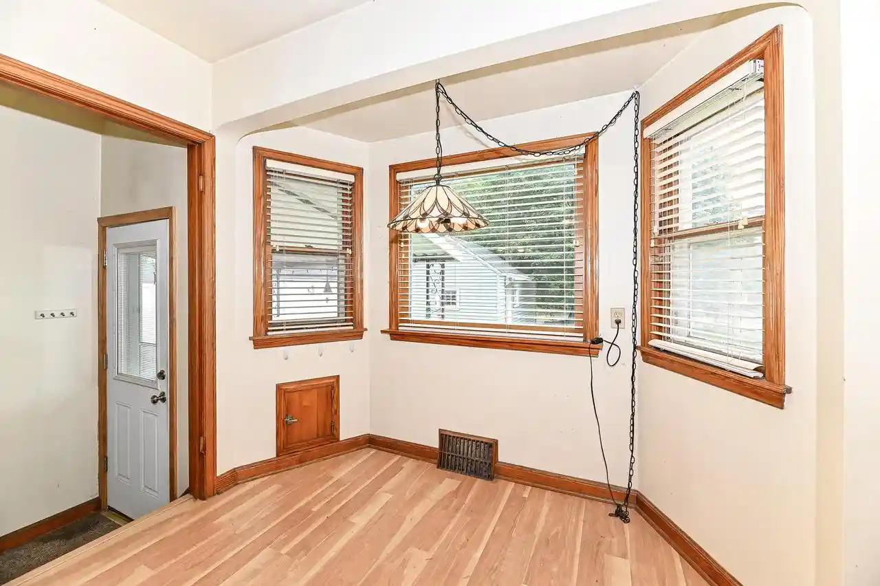 Photo 1 of Single family home for sale at 3852 S 5th Street, Milwaukee, WI 53207 | MLS# 1983062 | Listing updated on 2026-10-05