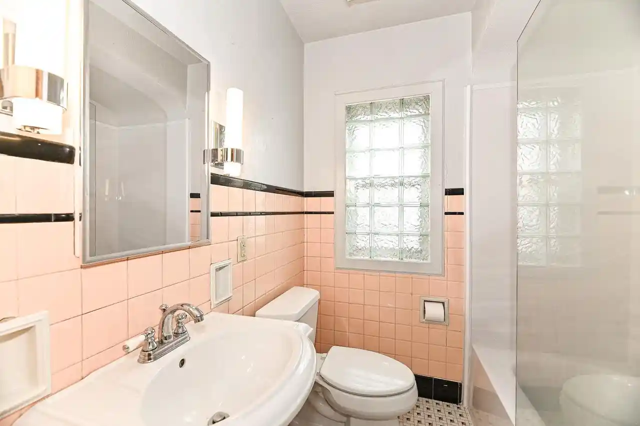 Photo 3 of Single family home for sale at 3852 S 5th Street, Milwaukee, WI 53207 | MLS# 1983062 | Listing updated on 2026-10-05