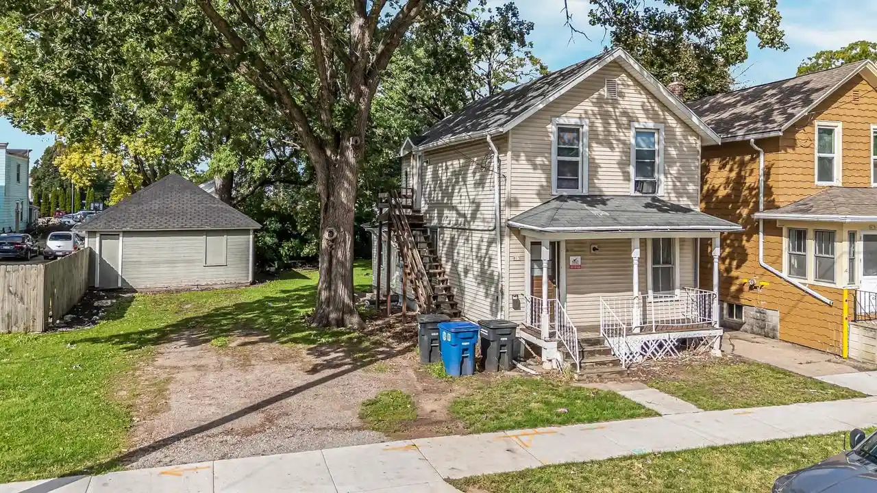 Photo 3 of Multi family home for sale at 813 Cherry St, Oshkosh, WI 54901 | MLS# 50333662 | Listing updated on 2026-10-02