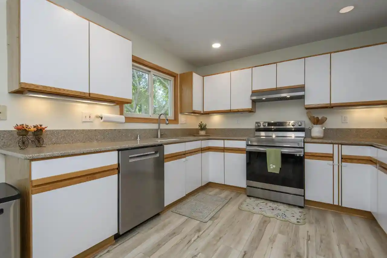 Photo 4 of Single family home for sale at W235n7102 Prairie Ln, Sussex, WI 53089 | MLS# 1983070 | Listing updated on 2026-10-07