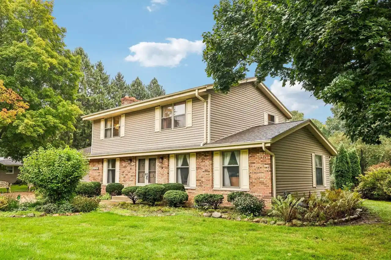 Photo 1 of Single family home for sale at 21875 Clearfield Rd, Brookfield, WI 53045 | MLS# 1983069 | Listing updated on 2026-10-07