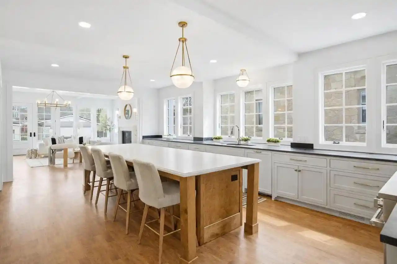 Photo 43 of Mansion for sale at 4840 N Larkin St, Milwaukee, WI 53217 | MLS# 1983067 | Listing updated on 2026-10-23