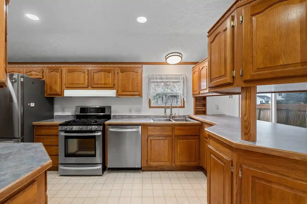 Photo 2 of Single family home for sale at 2775 Conesta Dr, Green Bay, WI 54311 | MLS# 50333668 | Listing updated on 2026-10-04