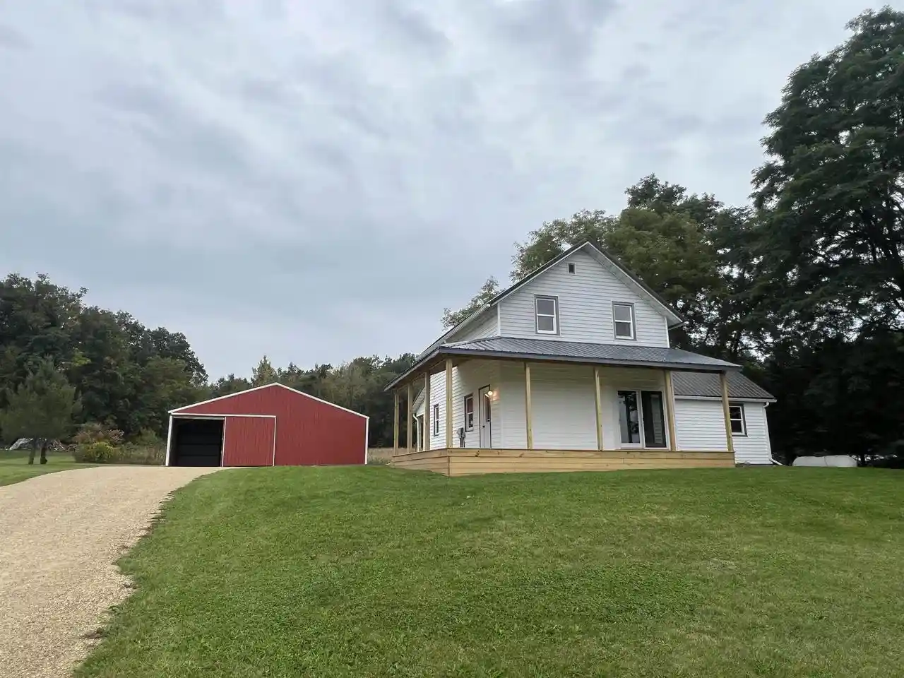 Photo 1 of Single family home for sale at E7899 B County Rd Ss, Viroqua, WI 54665 | MLS# 2033898 | Listing updated on 2026-10-05
