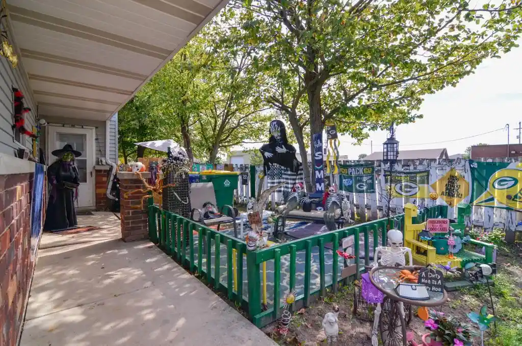 Listing Photo 4 - Condo for sale in building located at 617 Victoria Ct, Green Bay, WI 54302