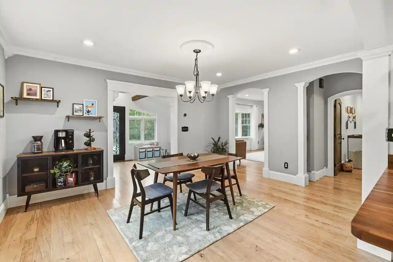 Photo 3 of Single family home for sale at N46w29096 E Capitol Dr, Hartland, WI 53029 | MLS# 1983095 | Listing updated on 2026-10-05