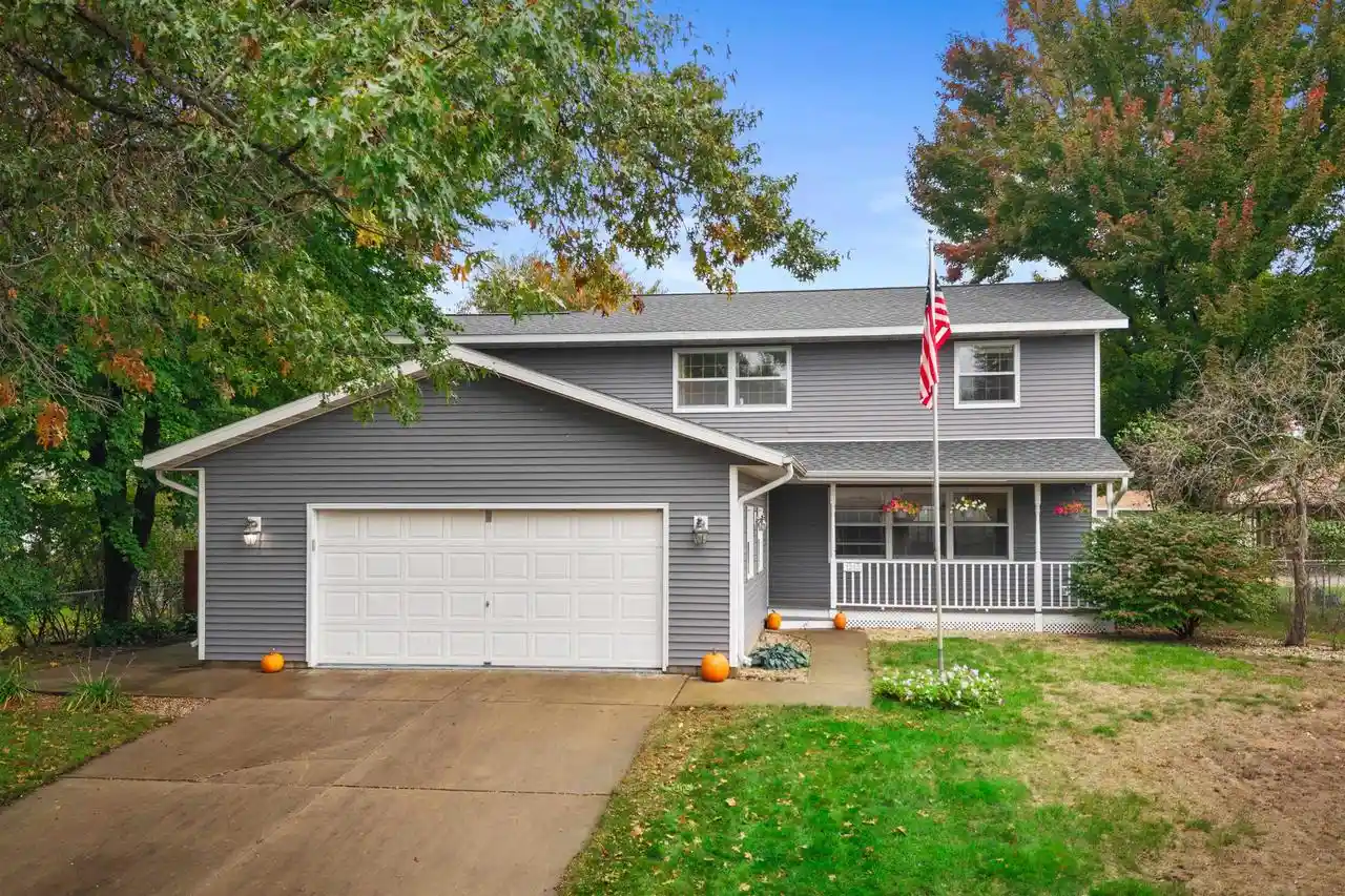 Photo 1 of Single family home for sale at 1210 19th Street S, Wisconsin Rapids, WI 54494 | MLS# 22604908 | Listing updated on 2026-10-02