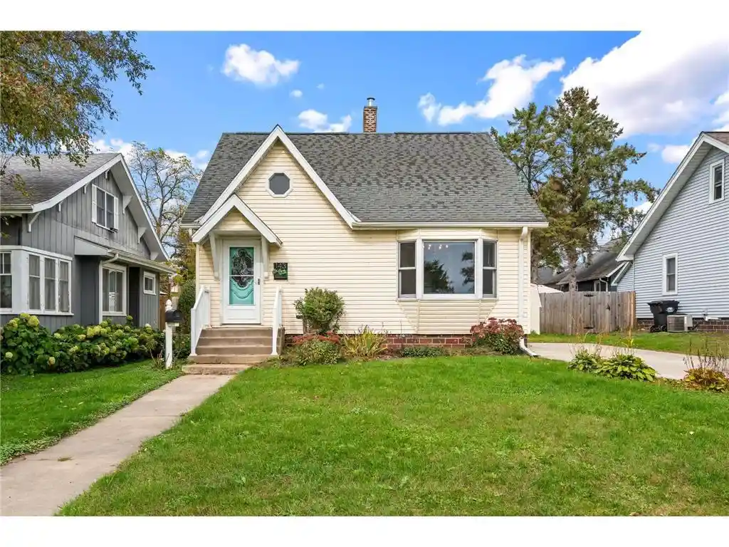 Photo 1 of Single family home for sale at 143 Maple St, Amery, WI 54001 | MLS# 7154247 | Listing updated on 2026-10-03