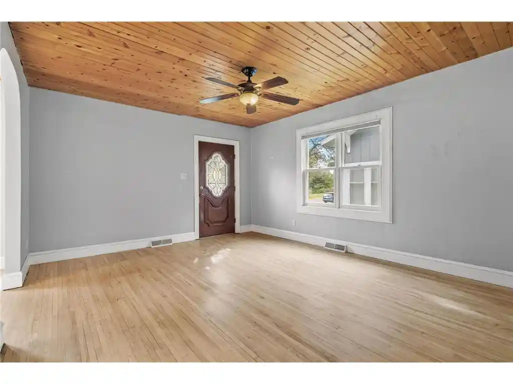 Photo 3 of Single family home for sale at 143 Maple St, Amery, WI 54001 | MLS# 7154247 | Listing updated on 2026-10-03