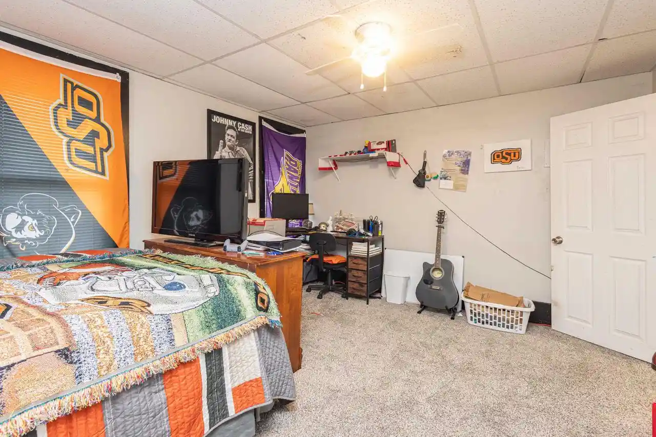 Photo 3 of Single family home for sale at 95 W Pine St, Platteville, WI 53818 | MLS# 2033909 | Listing updated on 2026-10-06