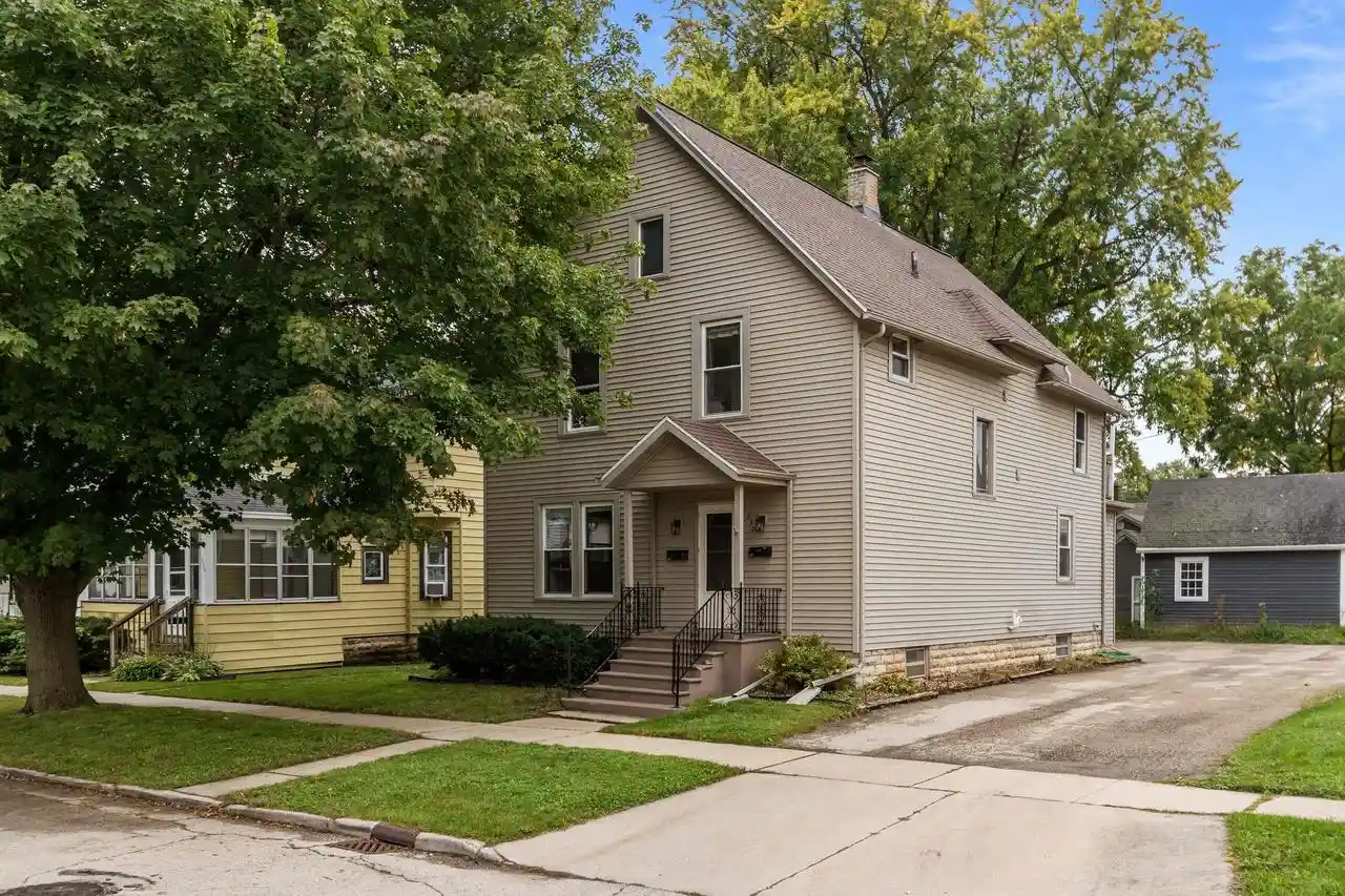 Multi family home for sale at 222 5th Street, Fond Du Lac, WI 54935 | MLS# 50333683