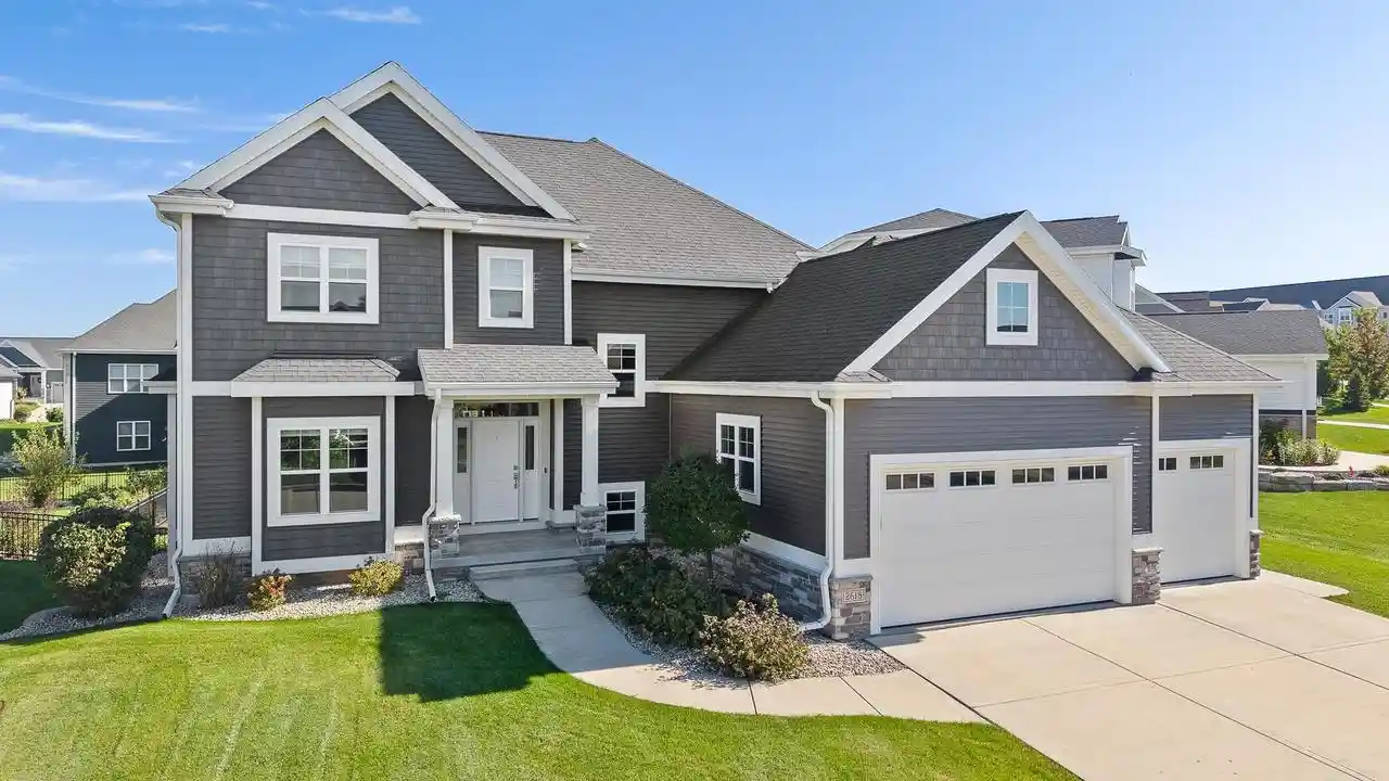 Photo 1 of Single family home for sale at 2618 Smoky Trl, Madison, WI 53711 | MLS# 2033911 | Listing updated on 2026-10-07