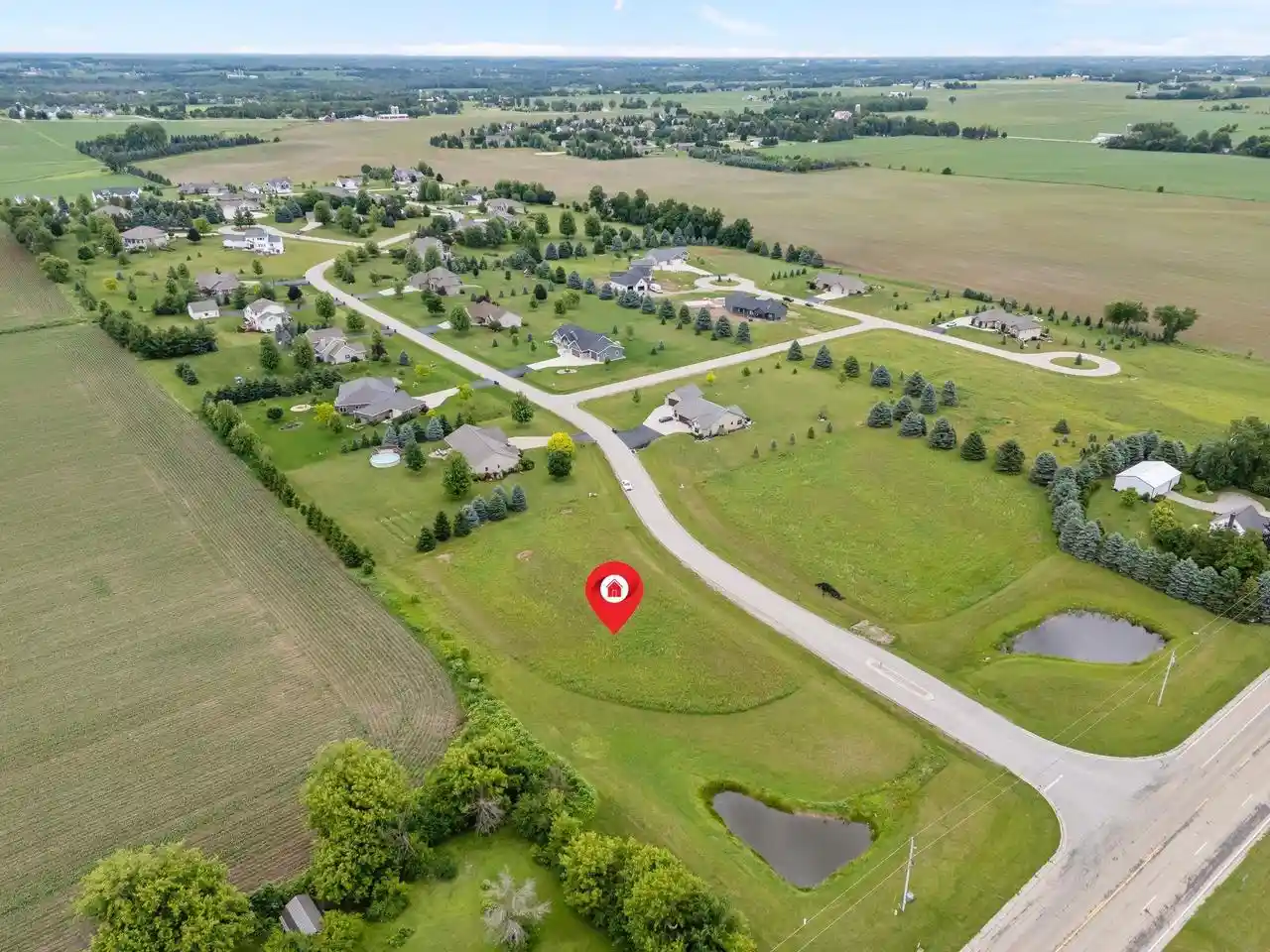 Photo 3 of Single family home for sale at Fox View Dr, Hortonville, WI 54944 | MLS# 50333689 | Listing updated on 2026-10-02