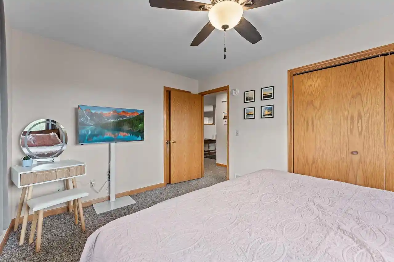 Photo 2 of Single family home for sale at 911 19th Street, Reedsburg, WI 53959 | MLS# 2033917 | Listing updated on 2026-10-02