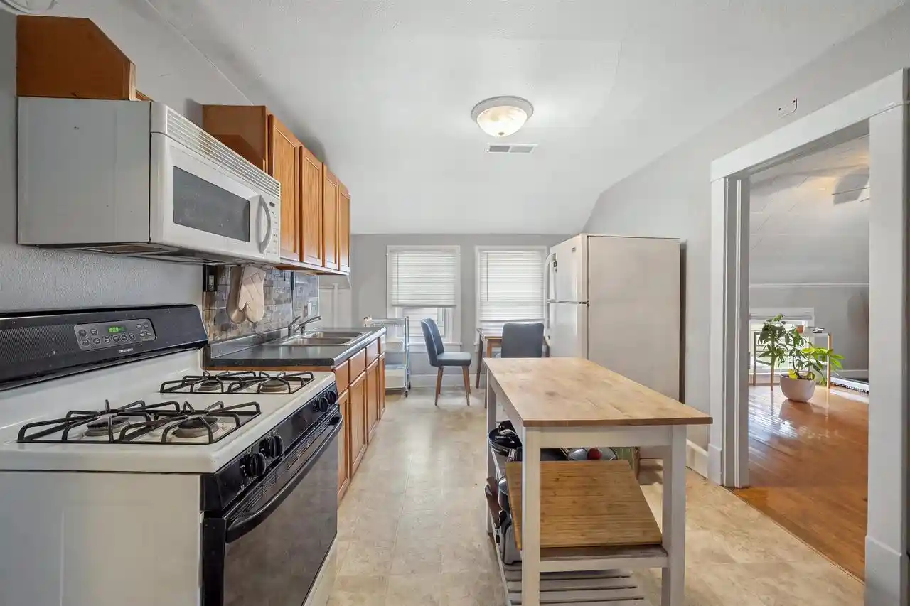 Photo 4 of Multi family home for sale at 327 W 16th Avenue, Oshkosh, WI 54902 | MLS# 50333701 | Listing updated on 2026-10-02