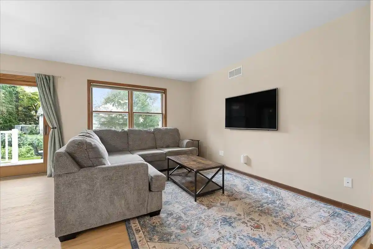 Photo 4 of Single family home for sale at 431 Thomas Ct, Oregon, WI 53575 | MLS# 2033919 | Listing updated on 2026-10-05