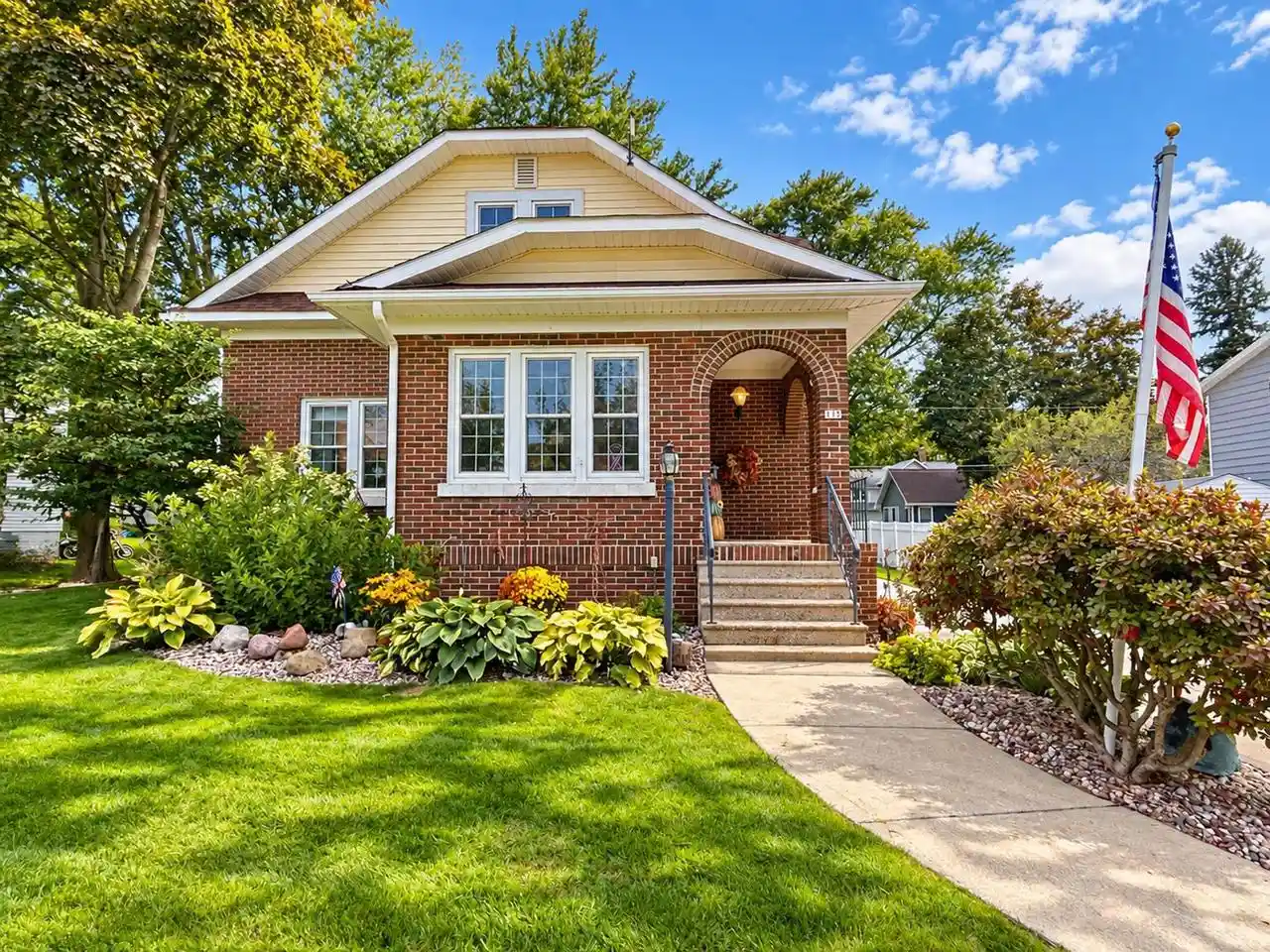 Photo 1 of Single family home for sale at 117 N Division St, Loyal, WI 54446 | MLS# 22604912 | Listing updated on 2026-10-05