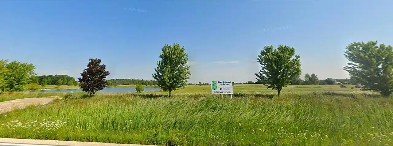 Photo 2 of Sale Pending at 1457 Rockland Hts Rd, De Pere, WI 54115 | MLS# 50333658 | Listing updated on 2026-10-08