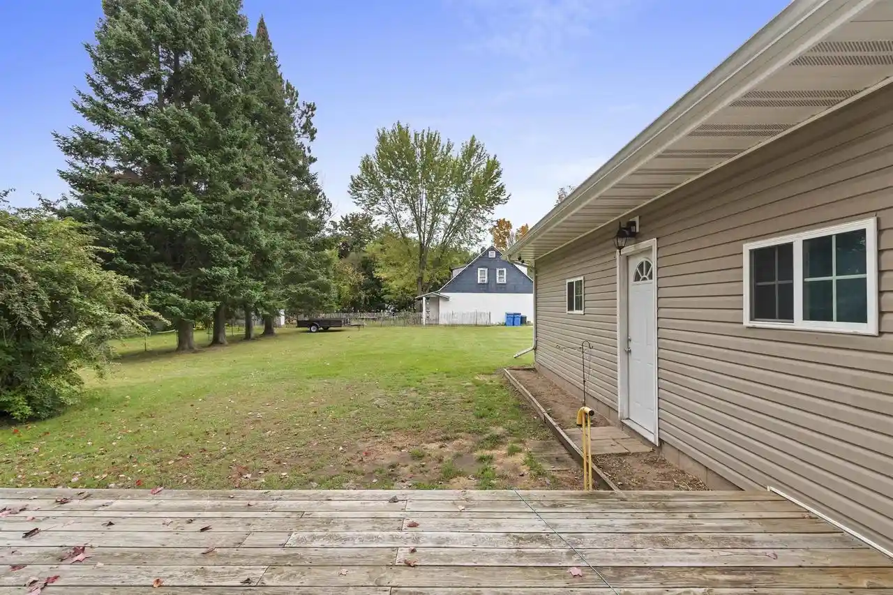 Photo 2 of Single family home for sale at 1036 Bartelt St, Gresham, WI 54128 | MLS# 50333706 | Listing updated on 2026-10-08