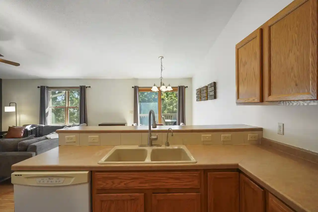 Photo 2 of Sale Pending at 1041 Kristy Ln, Onalaska, WI 54650 | MLS# 1983157 | Listing updated on 2026-10-05