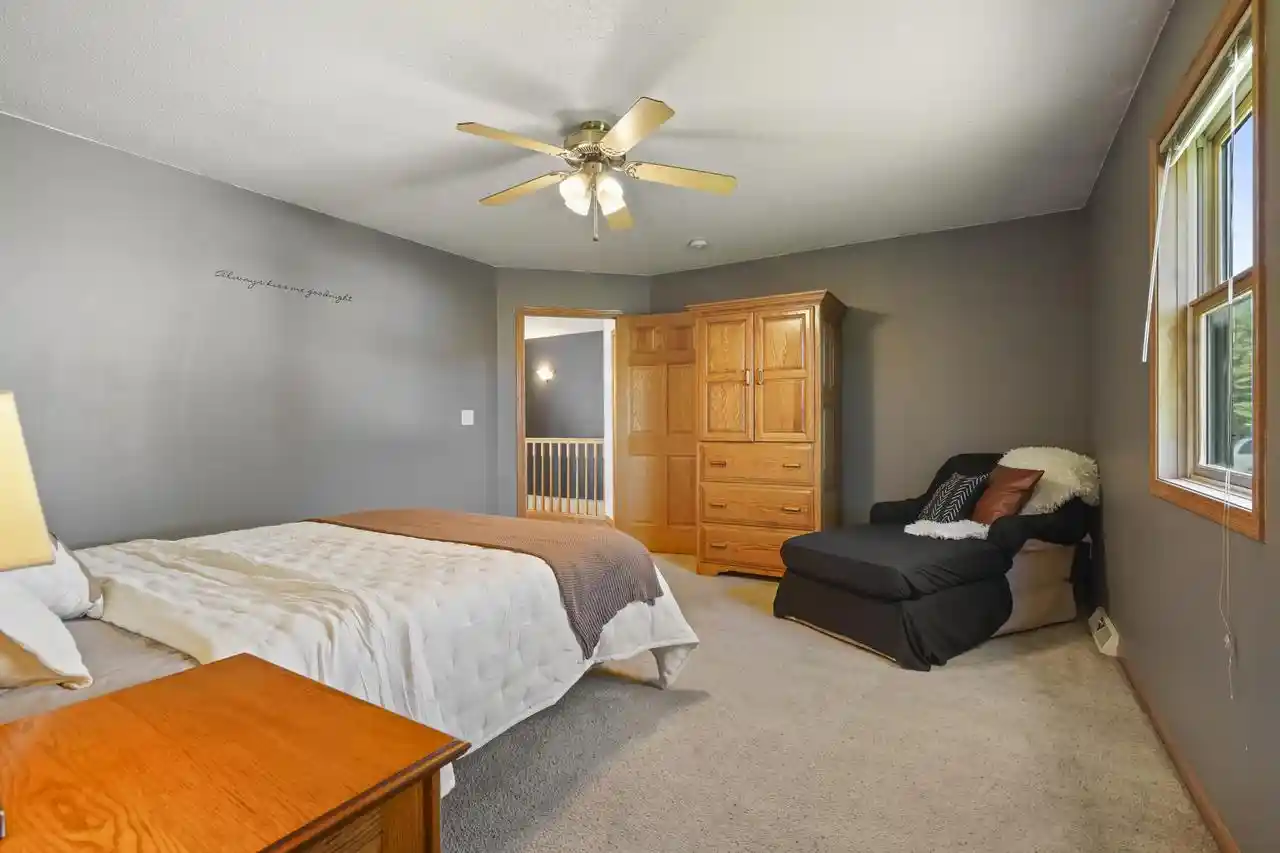Photo 3 of Sale Pending at 1041 Kristy Ln, Onalaska, WI 54650 | MLS# 1983157 | Listing updated on 2026-10-05