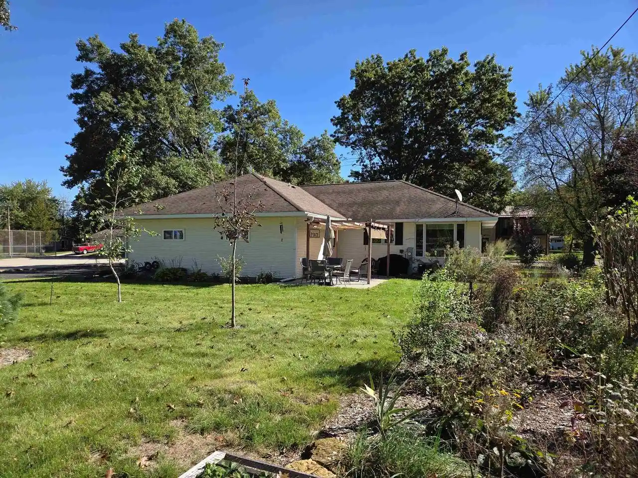 Photo 3 of Single family home for sale at 555 N 4th Street, Muscoda, WI 53573 | MLS# 2033926 | Listing updated on 2026-10-02