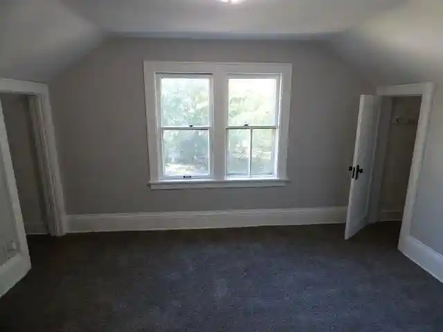 Photo 4 of Single family home for sale at 1035 11th Street, Beloit, WI 53511 | MLS# 2033927 | Listing updated on 2026-10-09