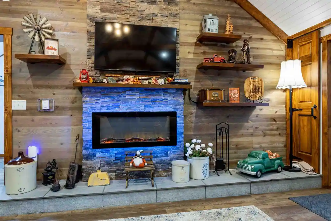 Photo 41 of Single family home for sale at 2825 Fairplay Rd, Hazel Green, WI 53811 | MLS# 2033930 | Listing updated on 2026-10-03