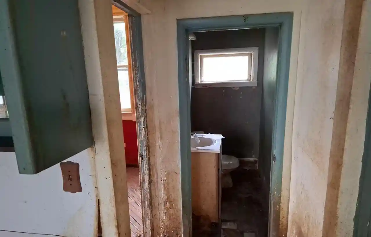 Photo 4 of Single family home for sale at 904 Washington St, Wausau, WI 54403 | MLS# 50333707 | Listing updated on 2026-10-07