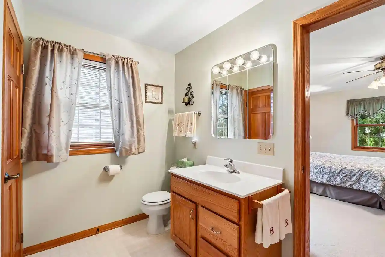 Photo 2 of Single family home for sale at 462 Deerwood Ct, Grafton, WI 53024 | MLS# 1983170 | Listing updated on 2026-10-08