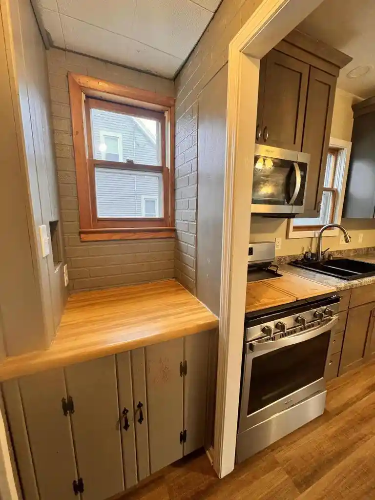 Photo 4 of Single family home for sale at 2063 Green St, Racine, WI 53402 | MLS# 1983180 | Listing updated on 2026-10-05
