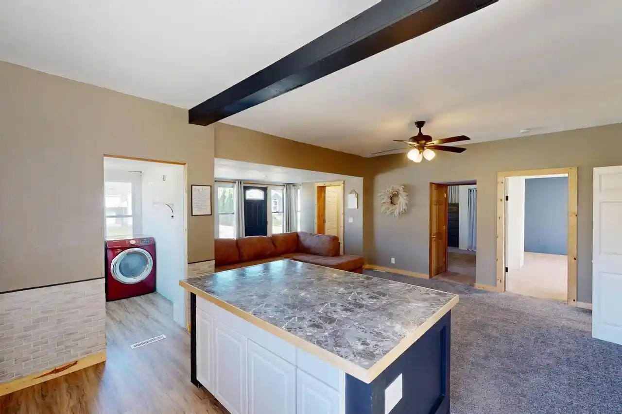 Photo 2 of Single family home for sale at 117 William St, Watertown, WI 53094 | MLS# 1983186 | Listing updated on 2026-10-06