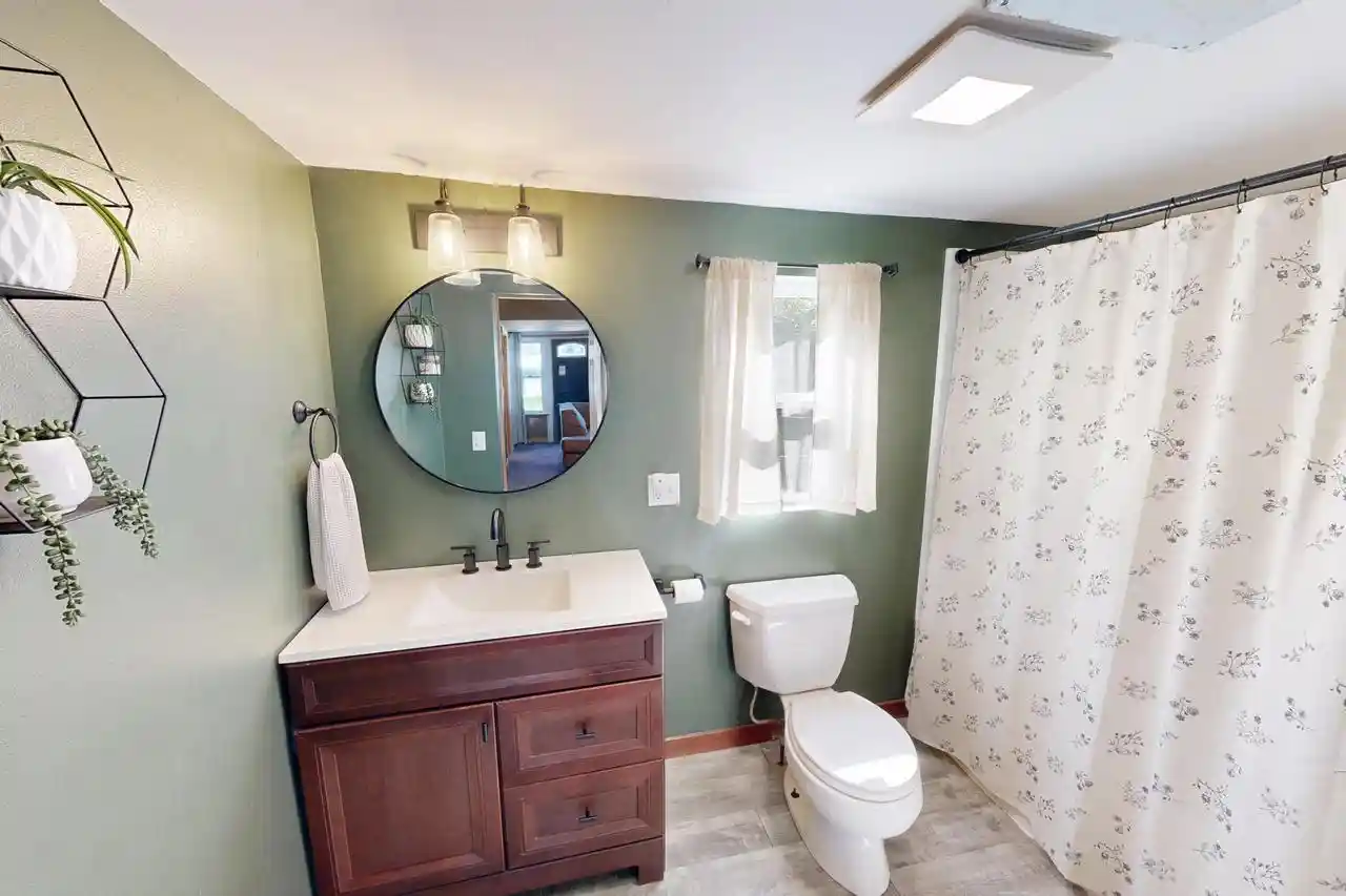 Photo 3 of Single family home for sale at 117 William St, Watertown, WI 53094 | MLS# 1983186 | Listing updated on 2026-10-06