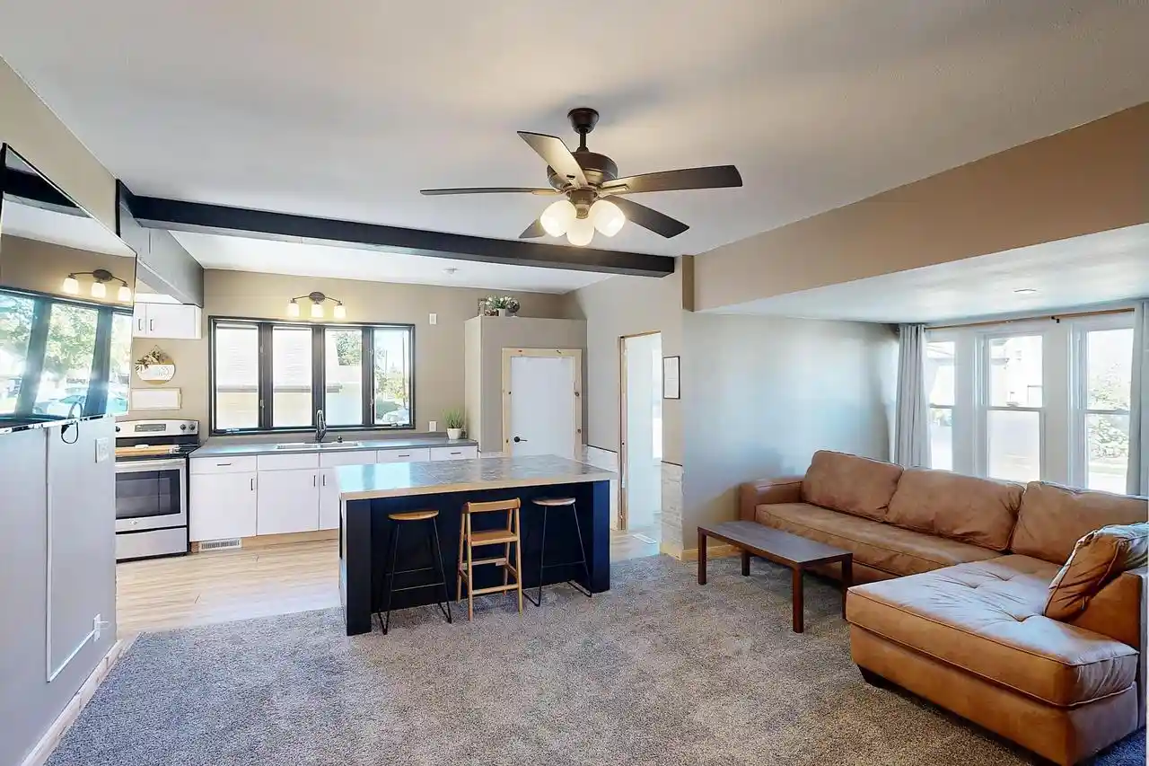 Photo 4 of Single family home for sale at 117 William St, Watertown, WI 53094 | MLS# 1983186 | Listing updated on 2026-10-06