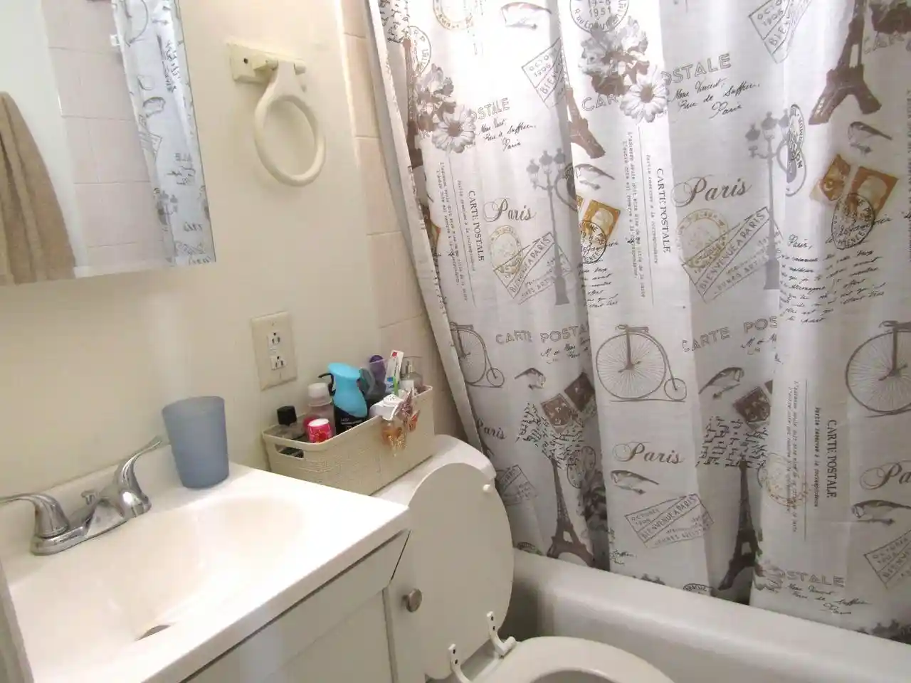 Photo 2 of Single family home for sale at 515 S 93rd Street, Milwaukee, WI 53214 | MLS# 1983217 | Listing updated on 2026-10-07
